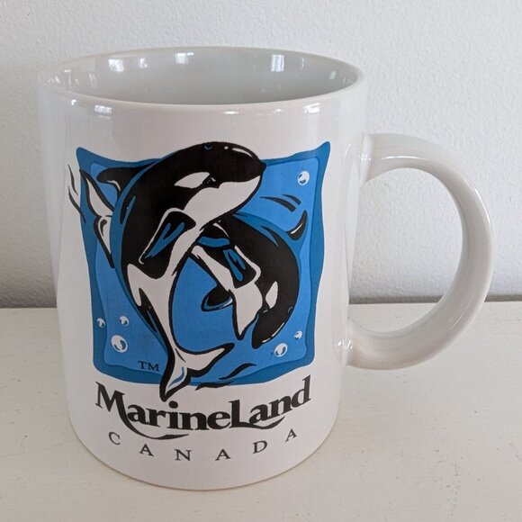 Marineland mug Niagara falls Canada - Picture 1 of 5